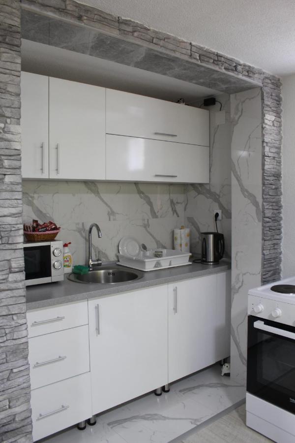 Apartman Amina-Ahmad Vinac-ไยเซ ภายนอก รูปภาพ